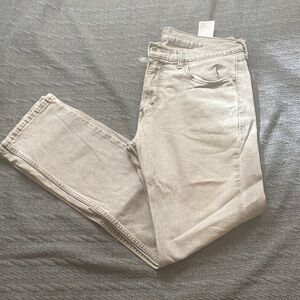 Men's Light Gray Slim Jeans